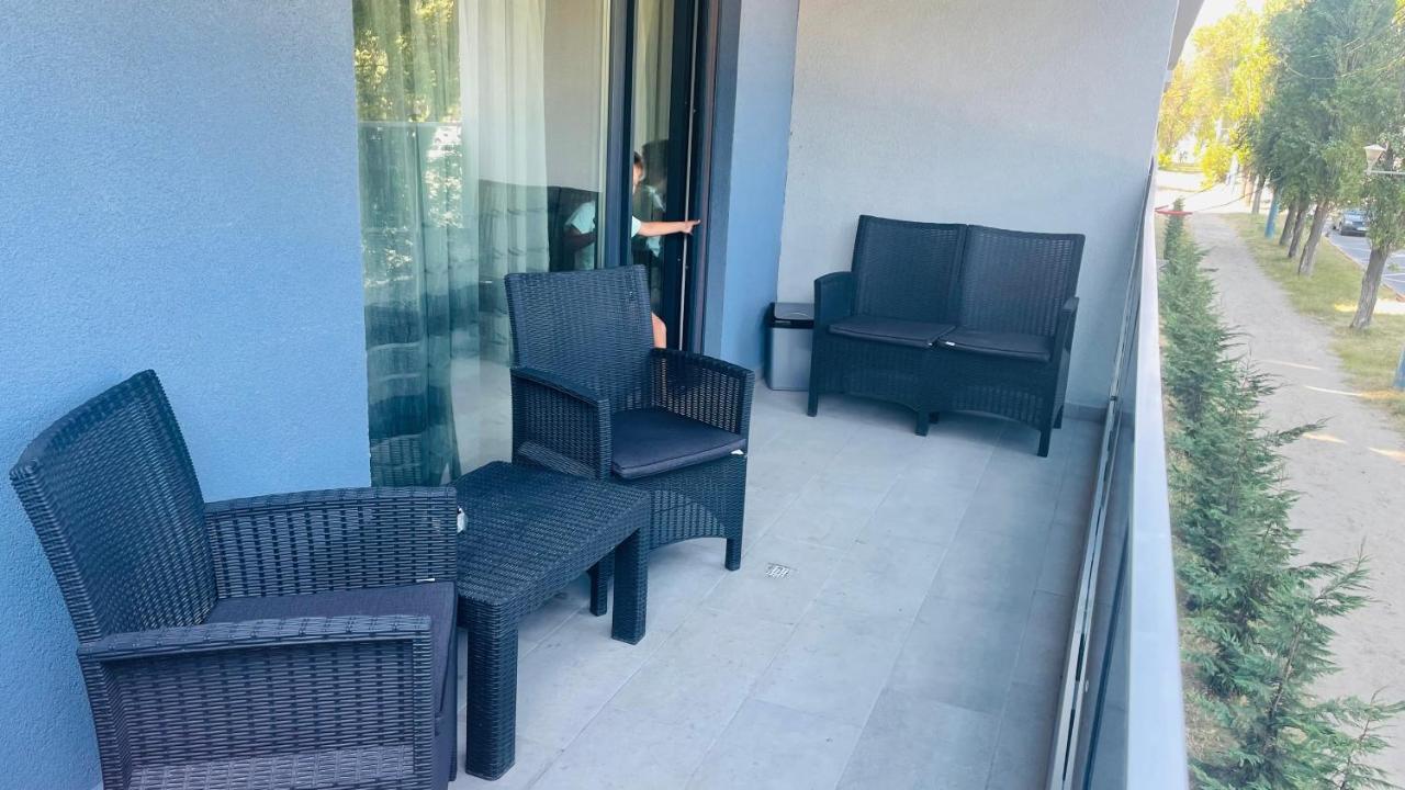 Eric Apartament ママイア エクステリア 写真